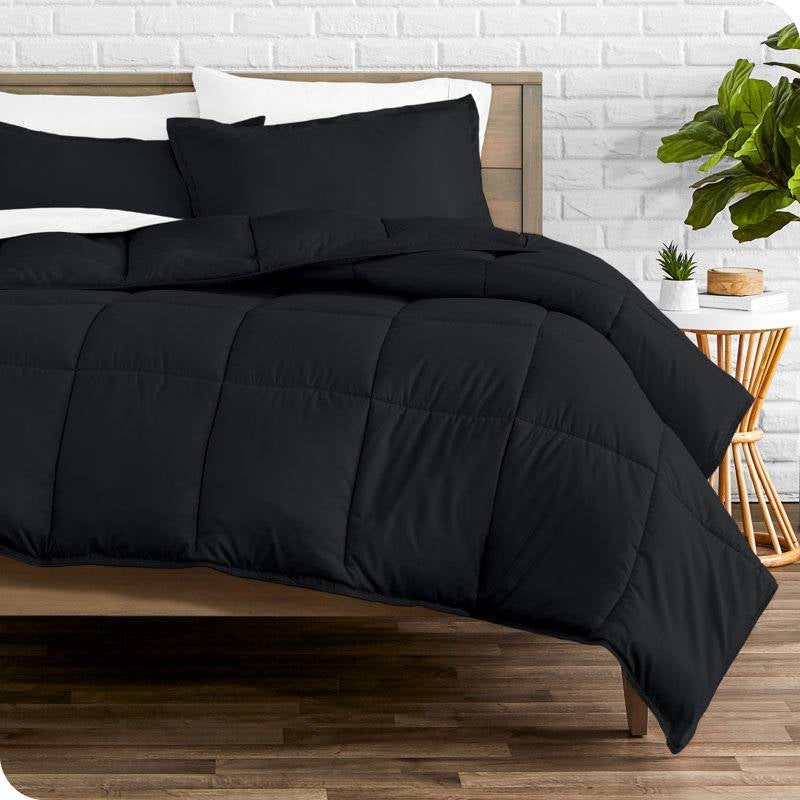 King/Cal King size Luxuriously Soft Down Alternative Comforter Set in Black-0